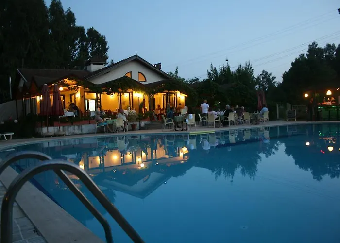 Ξενοδοχείο Bezay 3*