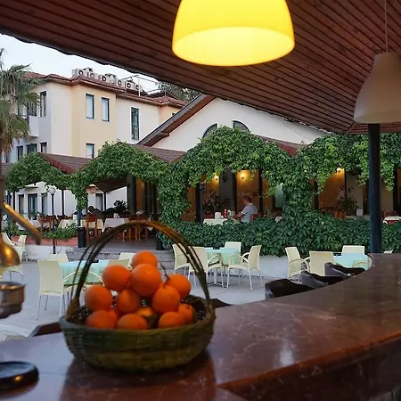 Hotel Bezay 2*