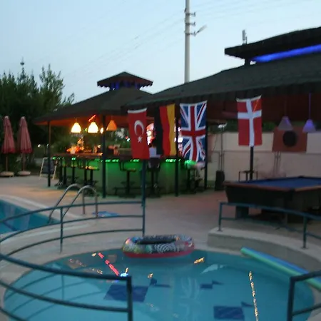 Bezay Hotel 2*