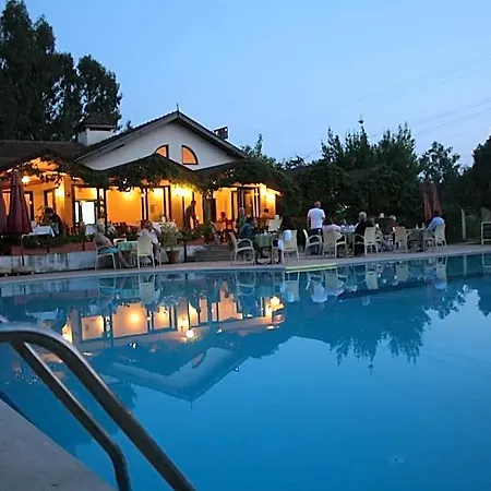 Hotel Bezay 3*