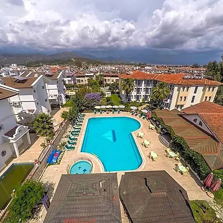 Hotel Bezay 3*