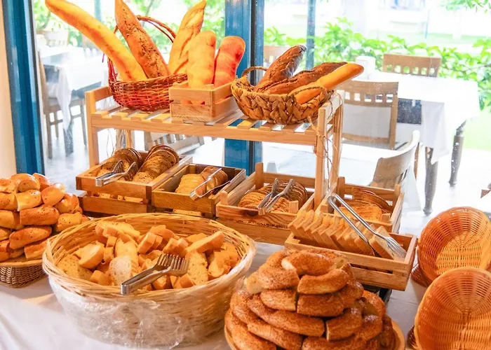 贝扎酒店 3* 费特希耶